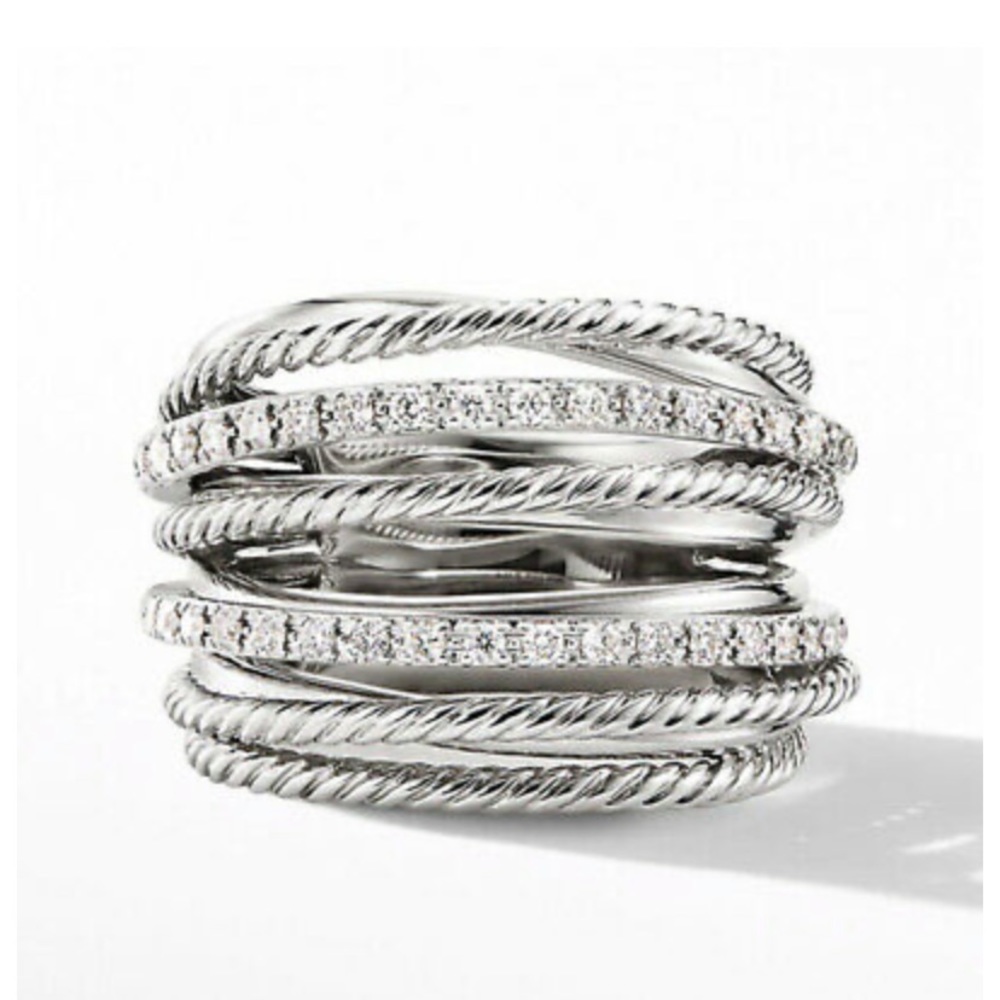 NEW 925 Sterling Silver Beautiful Ring - Picture 2 of 3